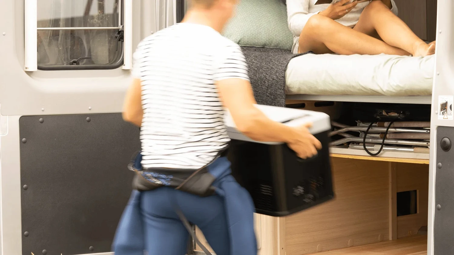 Mestic MAC-40 3 Way Camping Fridge 2 Mestic MAC-40 3 Way Camping Fridge - Image 2