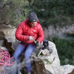 Jetboil MicroMo Cooking System - Carbon 18 Jetboil MicroMo Cooking System - Carbon -Outdoor Products Sales 1090950 insitu04