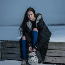 Dryrobe Advance Long Sleeve BLACK GREY - RECYCLED -Outdoor Products Sales BG Female Football 2024x2024 c2baa8fb fa63 4563 aa5c dc58eccbf8dd