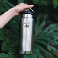 Klean Kanteen Insulated TK Wide With Café Cap 473ml - Black -Outdoor Products Sales K32TKWSSL BS 32oz bottle insulated hand trees lifestyle
