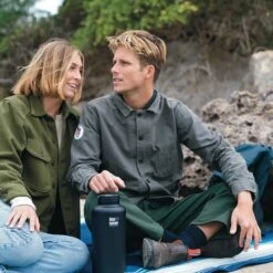 Klean Kanteen Insulated TK Wide With Café Cap 1900ml - Black -Outdoor Products Sales K64TKWSSL SB insulated botttle couple beach lifestyle