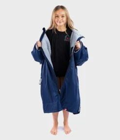 Dryrobe Advance Kids Long Sleeve NAVY GREY - RECYCLED 7 Dryrobe Advance Kids Long Sleeve NAVY GREY - RECYCLED -Outdoor Products Sales LS Navy 4 2024x2024 c048114a 2f8c 4346 bf21 89cf7a0dadb2