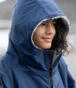 Dryrobe Advance Kids Long Sleeve NAVY GREY - RECYCLED 9 Dryrobe Advance Kids Long Sleeve NAVY GREY - RECYCLED -Outdoor Products Sales LS Navy 6 2024x2024 1b8c10d1 b45e 4157 827d 9f5b7657f19d