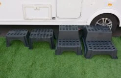 MGI Milenco Giant Double Step 5 MGI Milenco Giant Double Step -Outdoor Products Sales MGI Steps