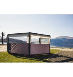 Vango Sentinel AirBeam Windbreak -Outdoor Products Sales sentinel airbeam windbreak 1